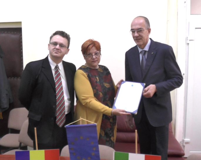 Protocol de colaborare între Universitatea de Vest „Vasile Goldiș” din Arad și UNIVEUR DI GALASSO GENNARO (Italia)