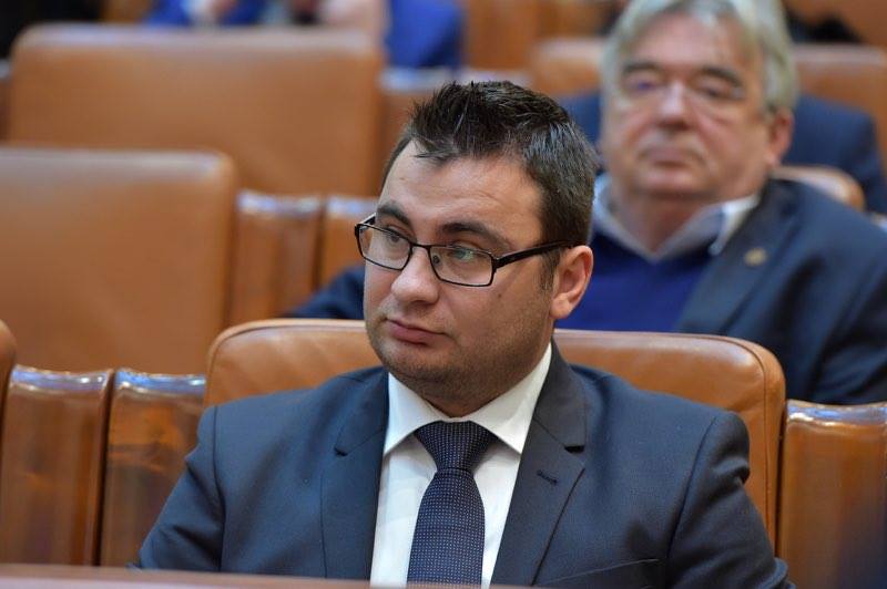 Glad Varga (PNL): „Parlamentarii PSD au scos Aradul din Legea Centenarului!”