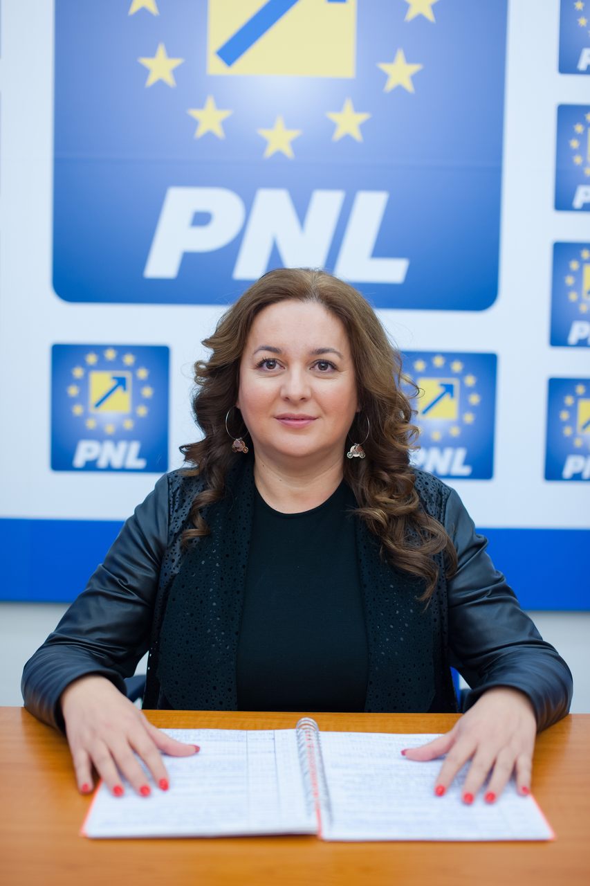 Geanina Pistru (PNL): „PSD ia în loc să dea! Acesta este planul lor de guvernare!”