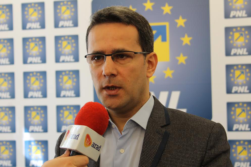 Adrian Țolea (PNL): „Guvernul Dragnea, indiferent de numele premierului, îşi arată limitele incompetenţei”