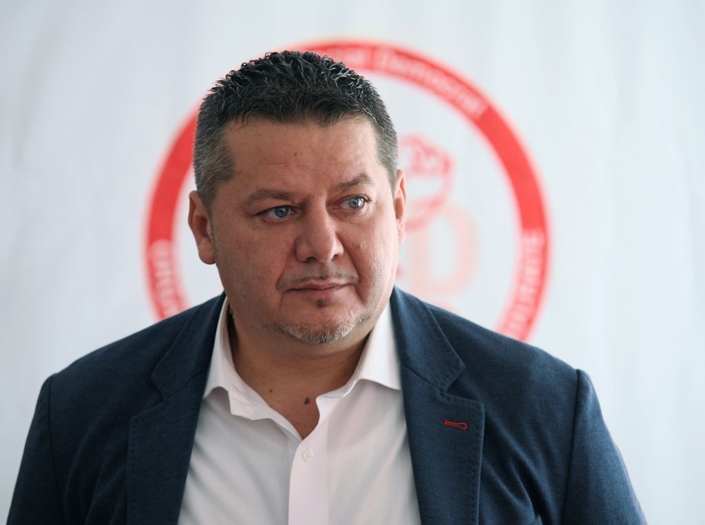 Marius Sulincean : Gheorghe Feieş trebuie să respecte decizia Justiţiei şi să demisioneze urgent !
